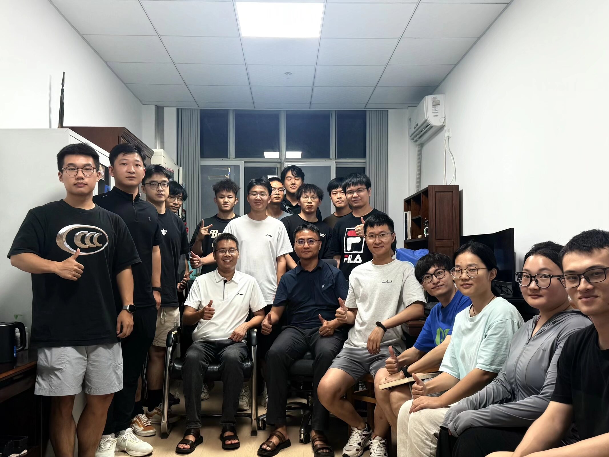 2025年秋季入学师门合影