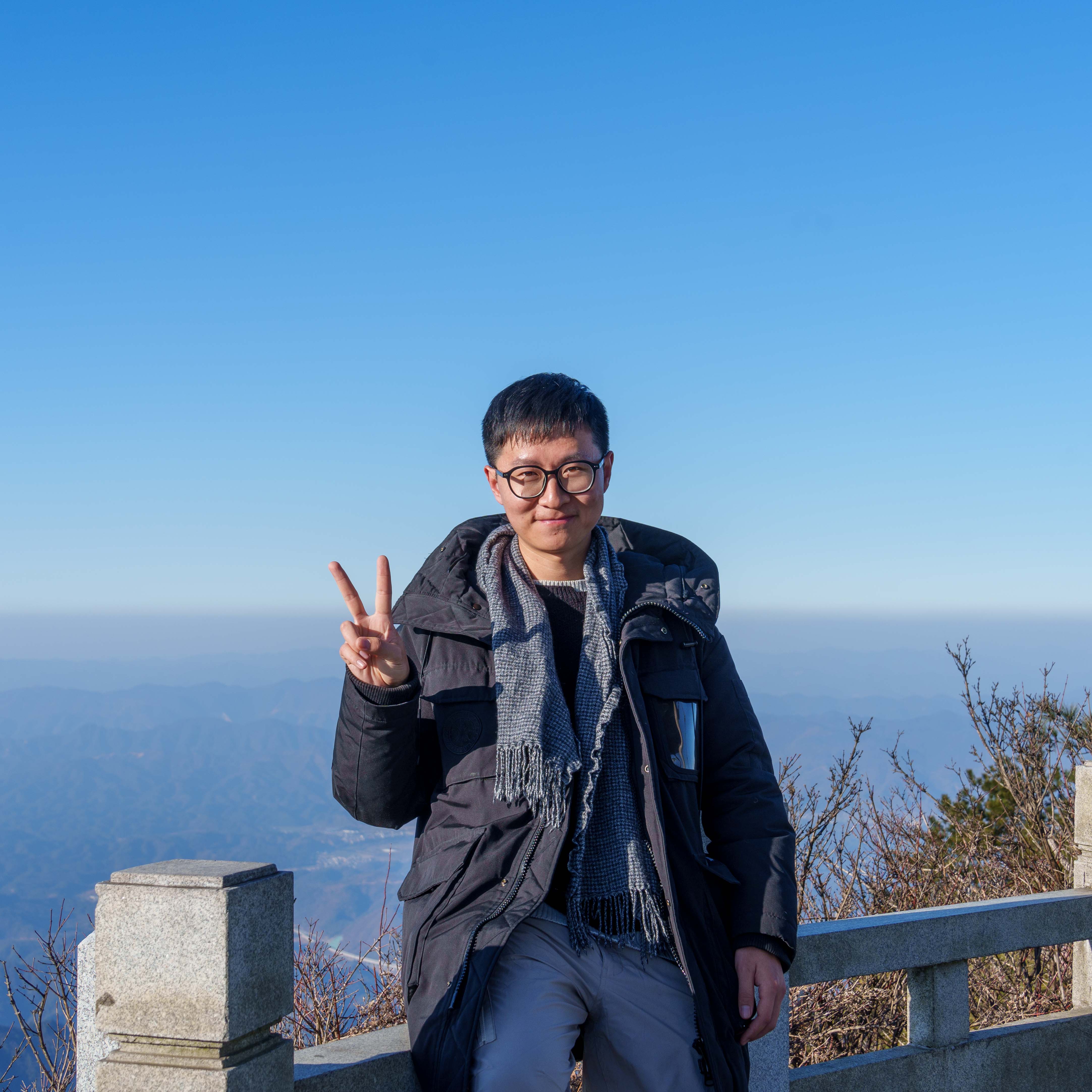 李睿.jpg